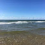 Zomerhuisje Bij Zee 度假居 *