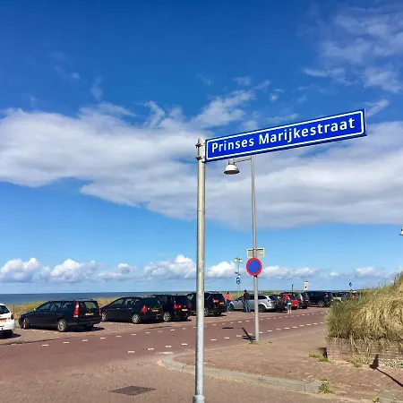 Casa vacanze Zomerhuisje Bij Zee *