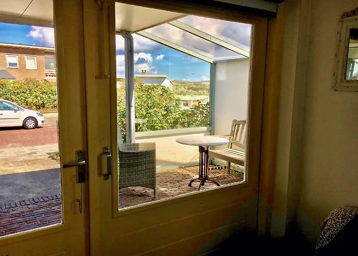 Zomerhuisje Bij Zee 度假居