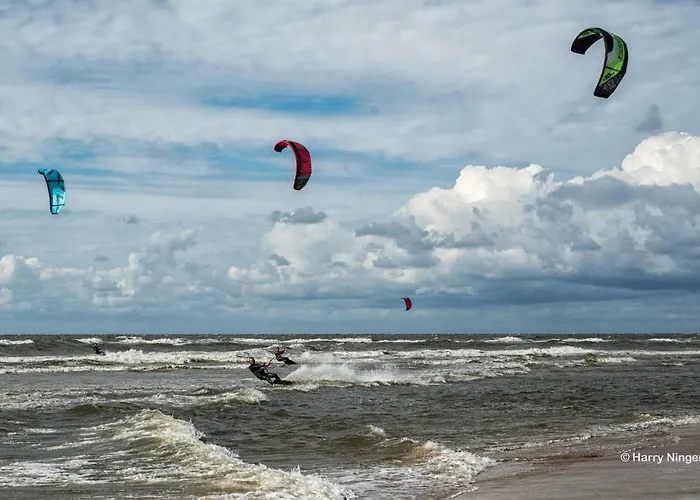 度假居 Zomerhuisje Bij Zee