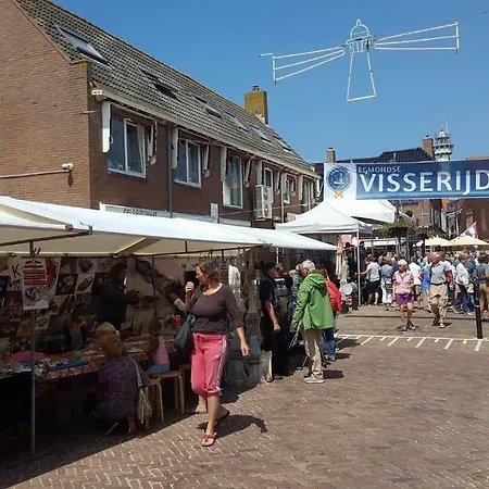 Zomerhuisje Bij Zee Ferienhaus *